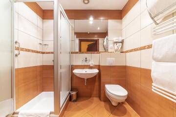 Фото номера Трехместный номер Отель Hotel Doris г. Оборники 9
