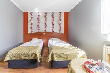 Фото номера Двухместный номер с 1 кроватью Отель Hotel Doris г. Оборники 3